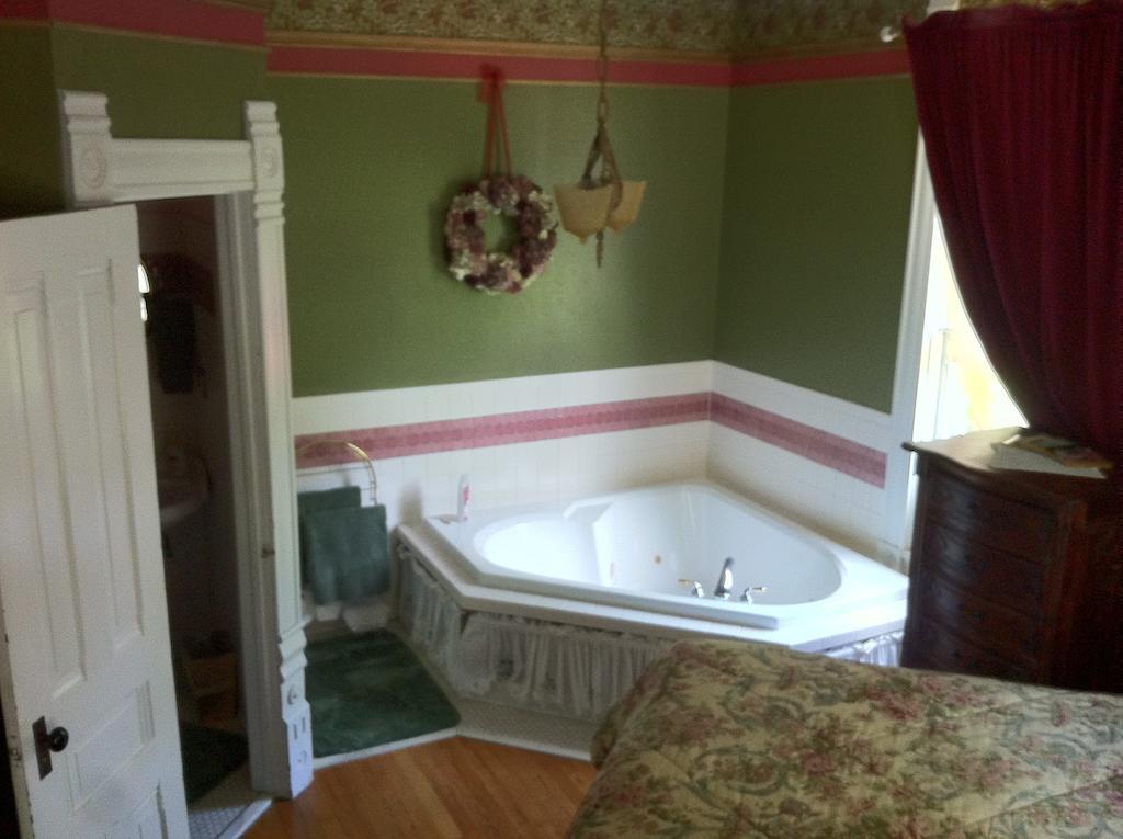 Grand Avenue Bed And Breakfast Carthage Kamer foto